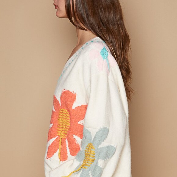 #102 POL V-Neck Balloon Sleeve Sweater - Picture 4 of 5